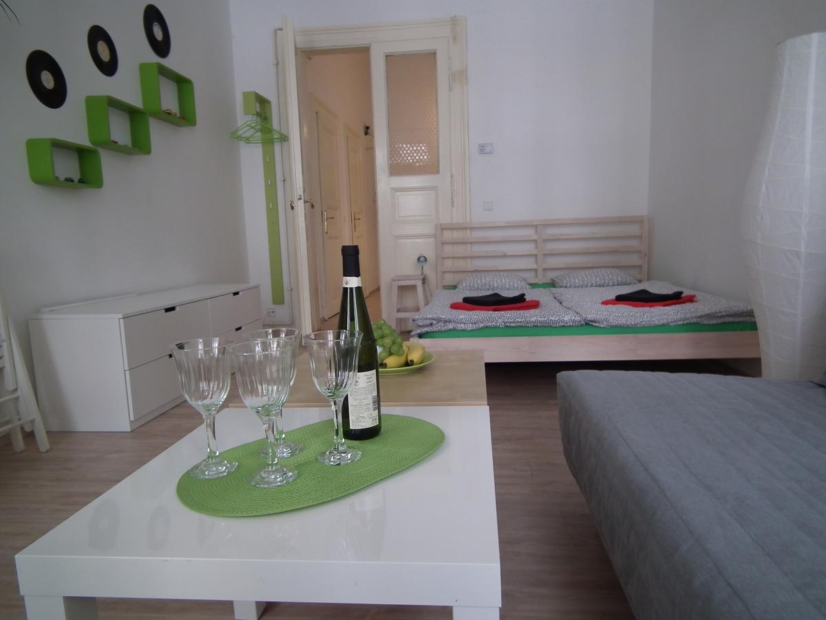 Apartment In The Centre Prague Luaran gambar